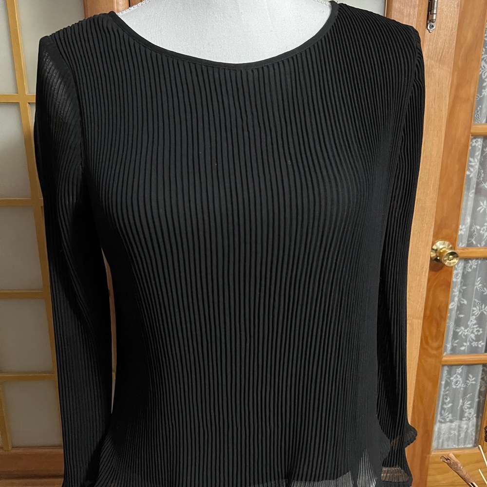 Zara Basic Blouse Size Xs Excellent Condition. - image 1